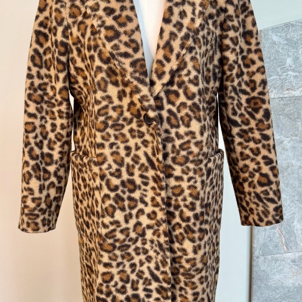 Leopard Print Over Coat - Picture 2 of 8